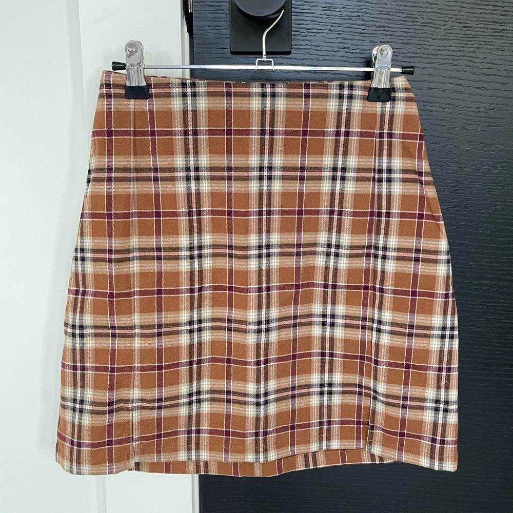 brandy melville plaid cara skirt
